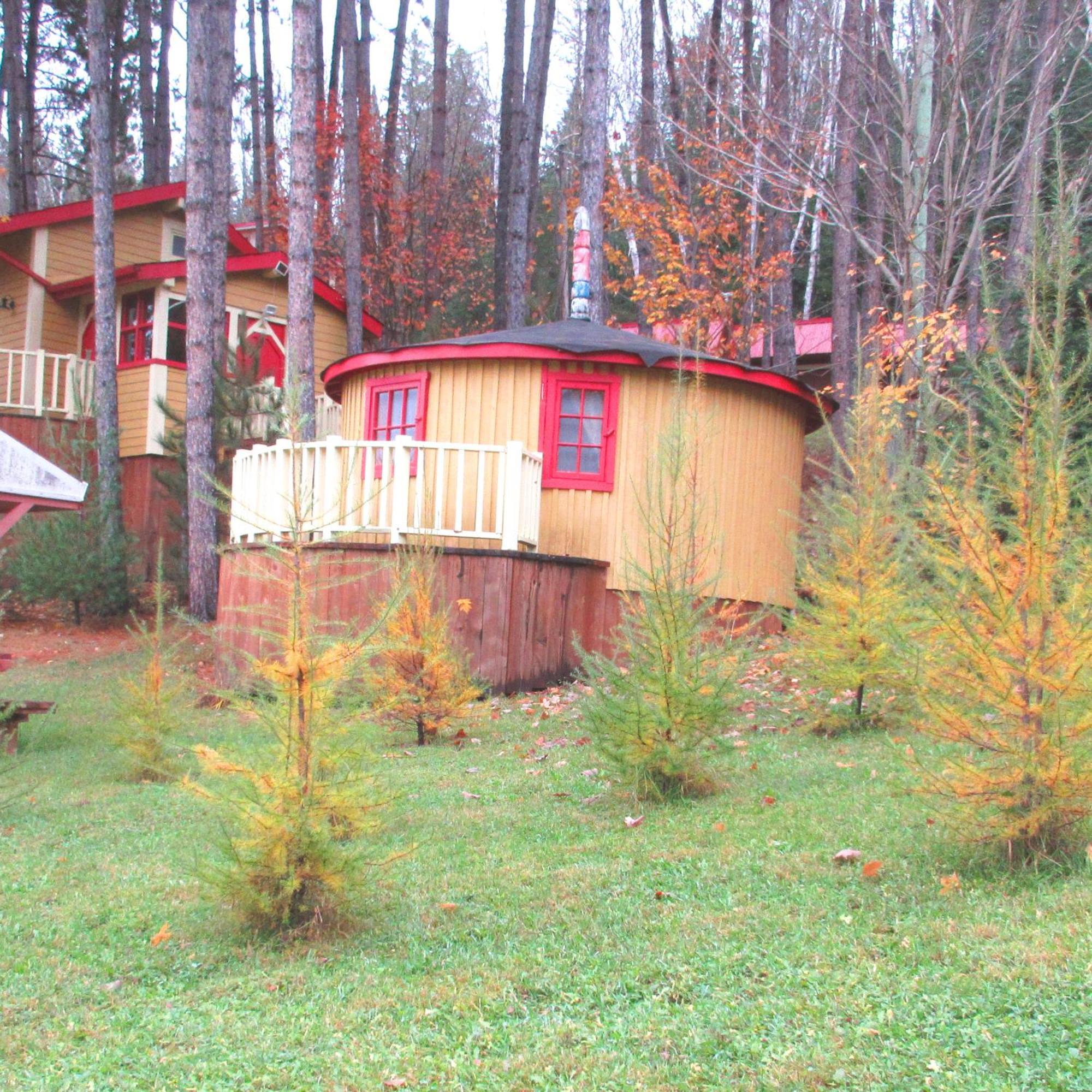 Bed and Breakfast La Maison Sous Les Arbres Saint Roch de Mekinac Exterior foto